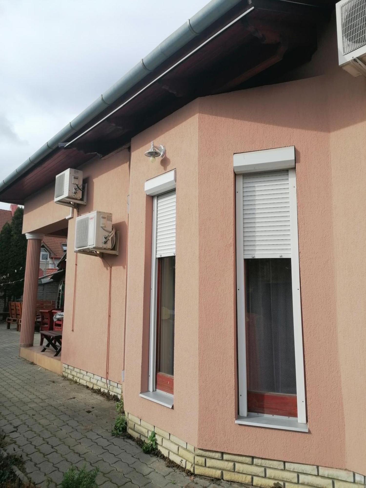Iglódi Panzió Kunszentmárton Exterior foto
